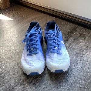 OnCloudflow Running Shoe - Women's